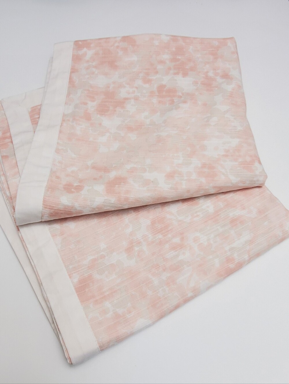 Fieldcrest Set Of 2  Pillow Shams 100% Cotton Rice Print Pink Cream Hues Sz KING